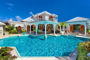 Stunning 3 Bedroom Villa Beautiful Pool
